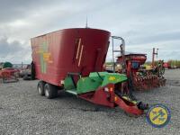 Strautmann forage wagon wide angle shaft with shaft