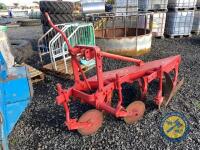 David Brown 3 Furrow plough - 2