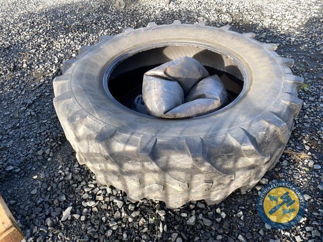 Tyre & tube 520-70-R38