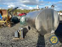 Approx 5000L Dari-Kool milk tank with 2x condensors, washers etc - 4