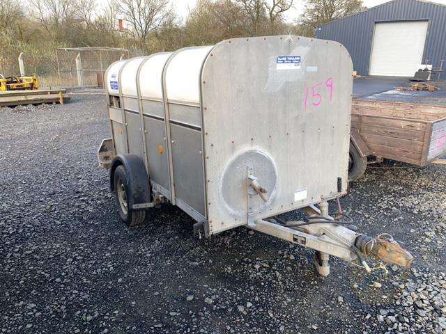 Small sheep trailer 6ft x 4ft with dividing gate