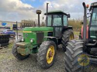 John Deere 3040 - 3