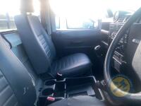 Landrover Defender 110 Pick Up - 13