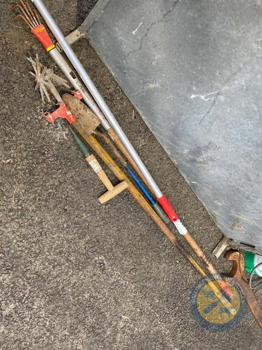 Garden tools