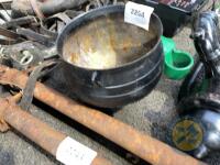 Black pot - 2
