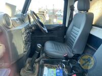 Land Rover Defender 90 2012 - 12