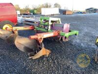 Patterson bed tiller