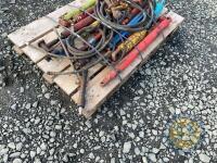 Assortment of hydraulic rams - 3