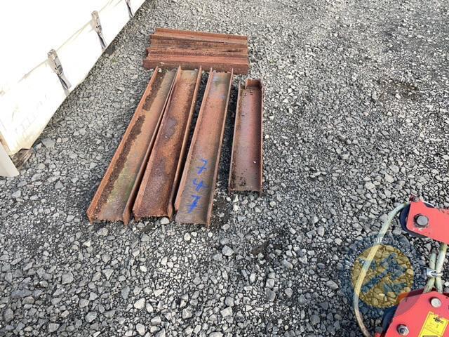 7x Pieces of H iron 7x4