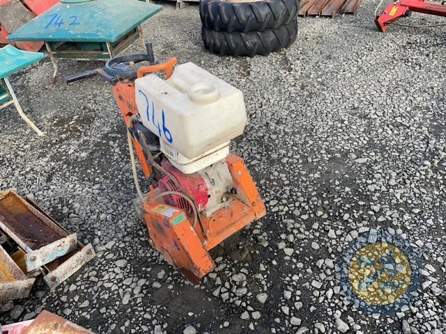 Clipper road saw