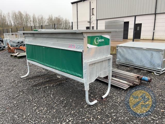Condon Engineering New Double sided cattle feeder