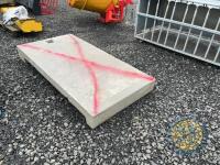 Cubicle base