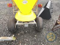 Quad salt spreader - 5