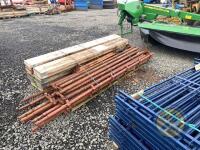 3 Bays of star bar scaffolding 15 8ft planks, 8 10ft star bars, 8 4ft transomes, 14 8ft ledges, 7 adjustable feet