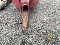 Marshall Dungspreader needs few chains - 3